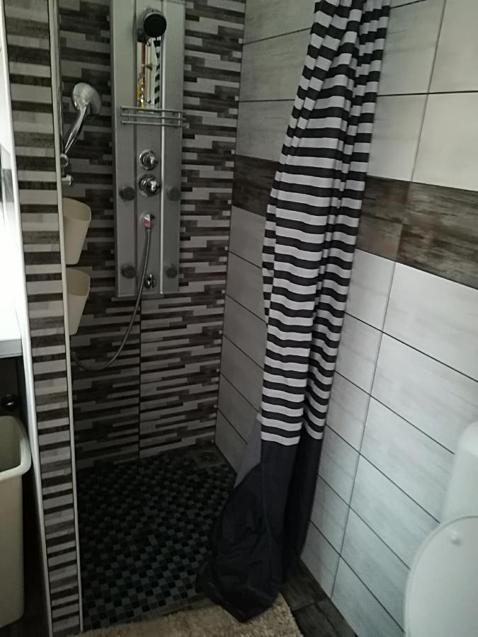 Vivien Apartman Fonyód エクステリア 写真