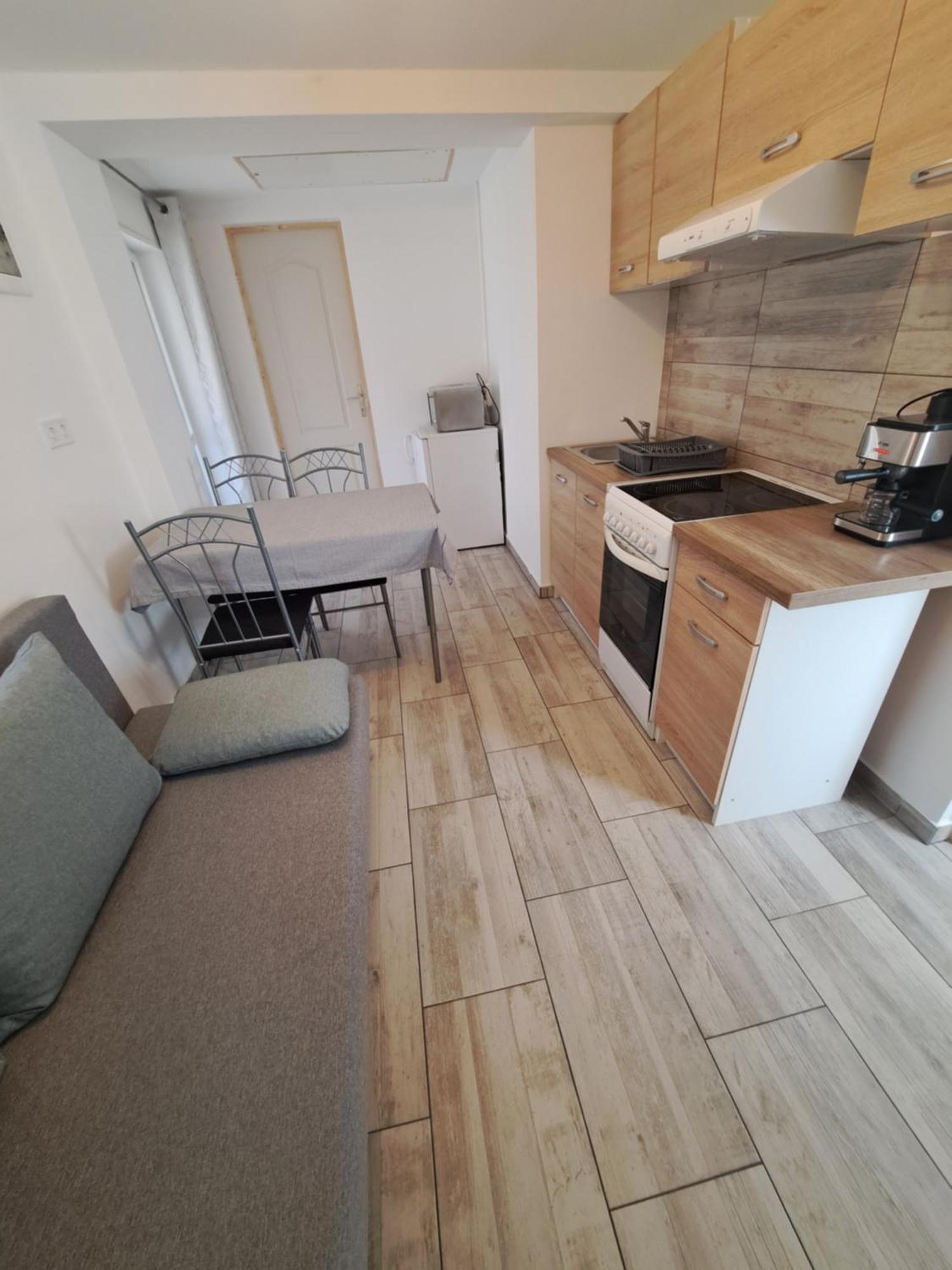 Vivien Apartman Fonyód エクステリア 写真