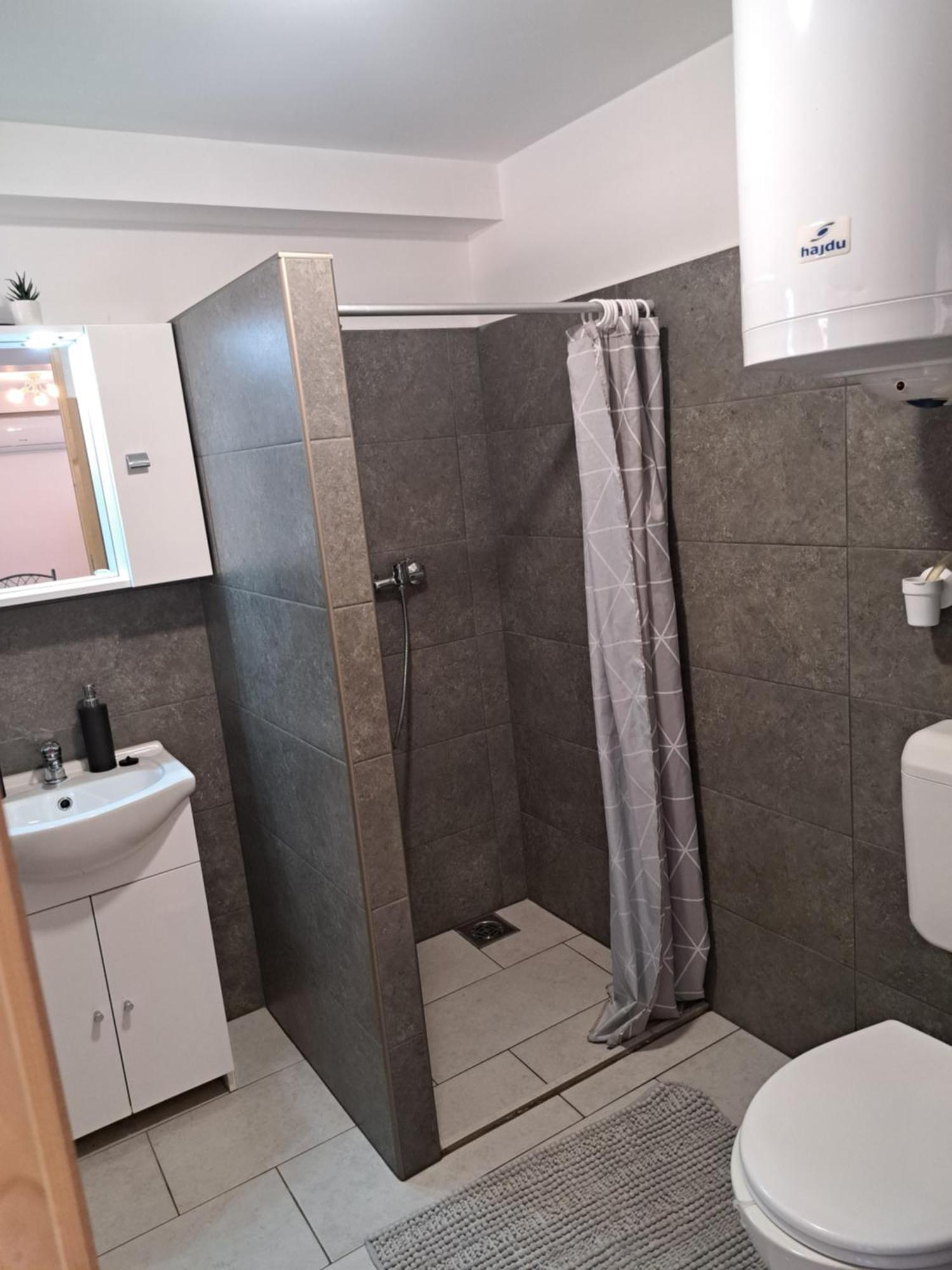 Vivien Apartman Fonyód エクステリア 写真