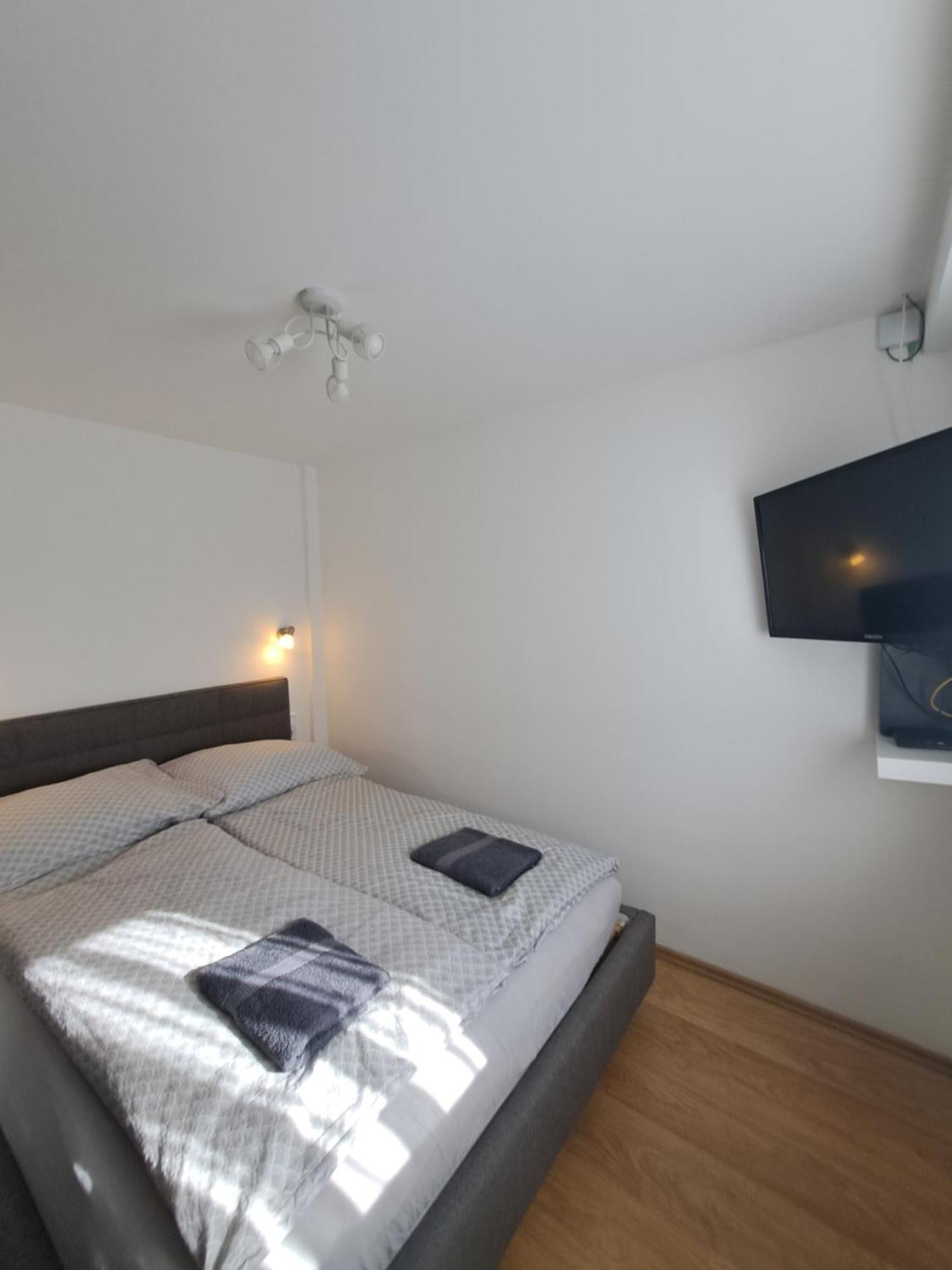 Vivien Apartman Fonyód エクステリア 写真